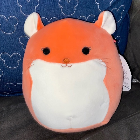 Kellytoy Other - Squishmallows Erica the chinchilla
